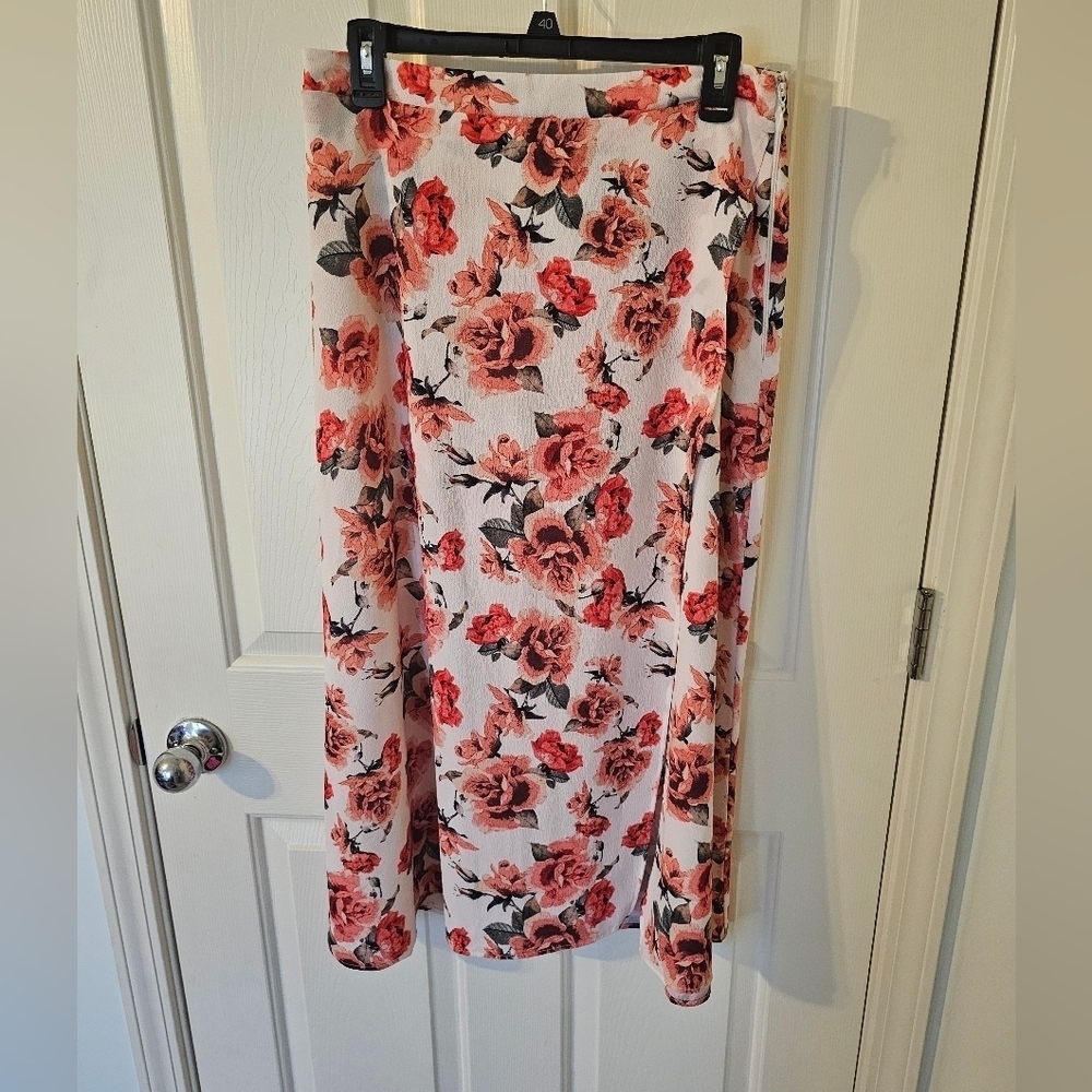 Show Me Your Mumu Floral Flort Skirt Size XL